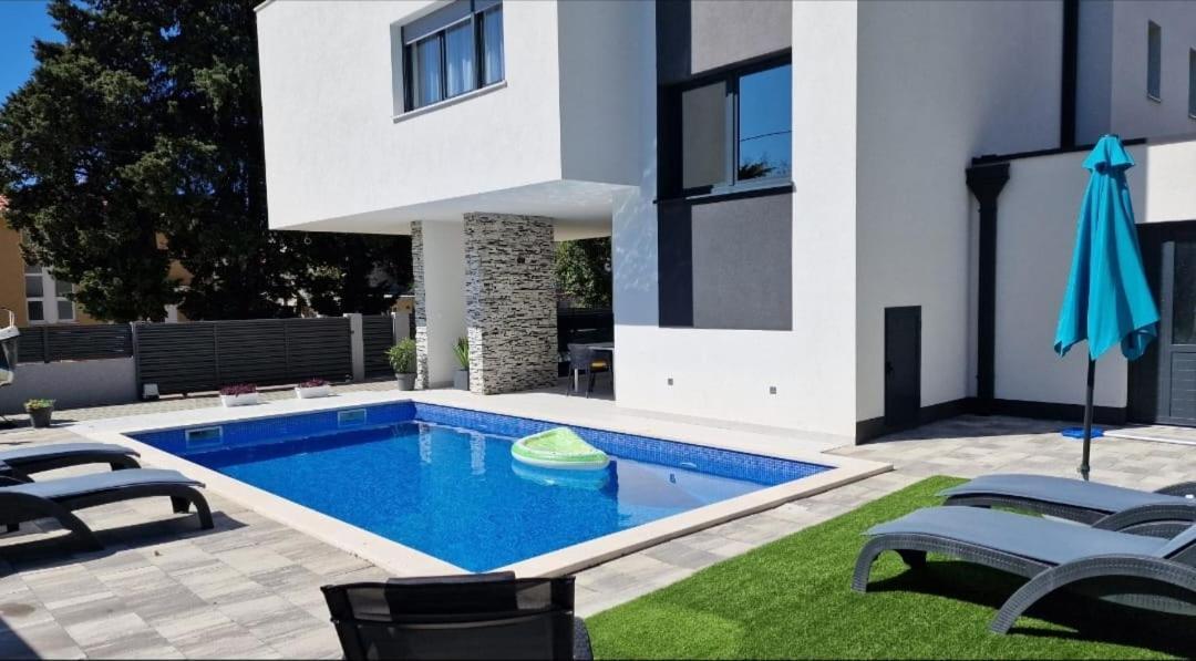 Villa Ema Kastela With Private Heated Pool Экстерьер фото