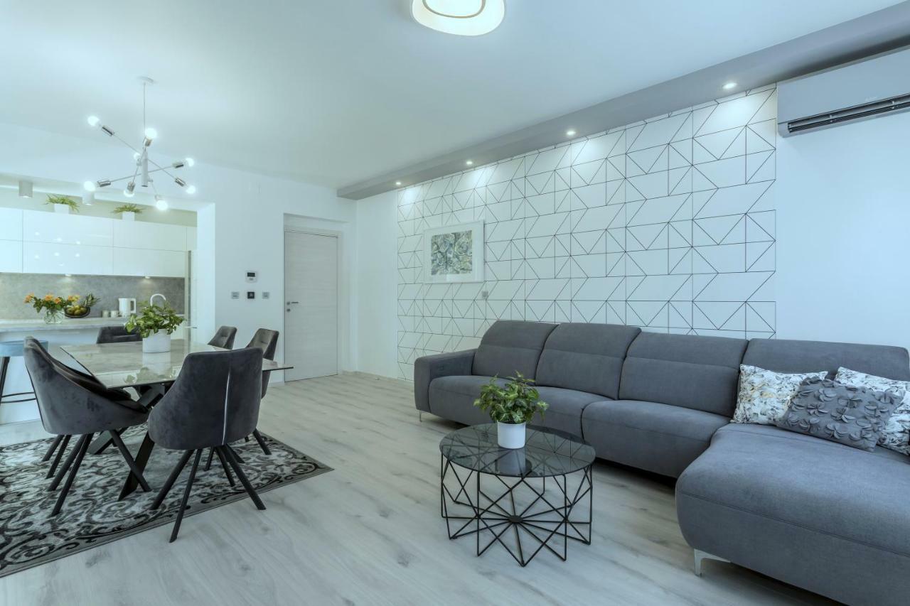 Villa Ema Kastela With Private Heated Pool Экстерьер фото